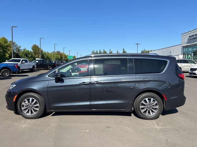 2021 Chrysler Pacifica Touring-L