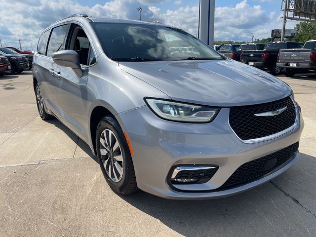 2021 Chrysler Pacifica Touring-L