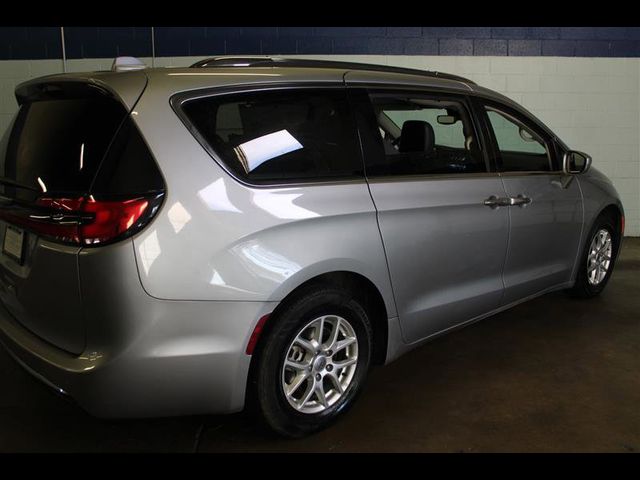 2021 Chrysler Pacifica Touring-L