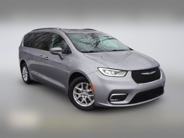 2021 Chrysler Pacifica Touring-L