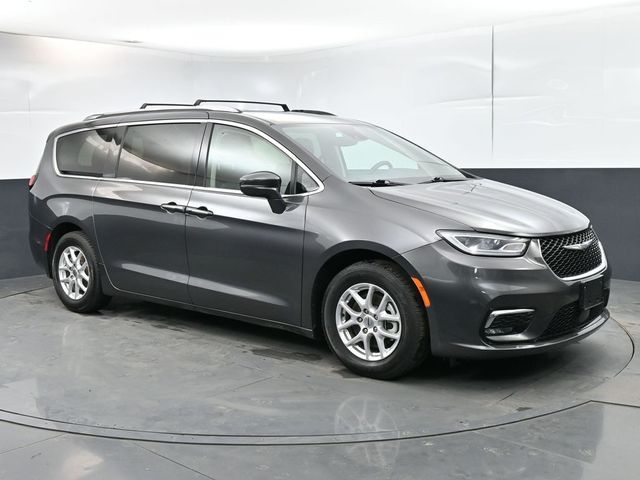 2021 Chrysler Pacifica Touring-L