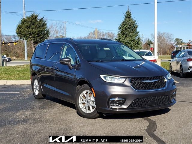 2021 Chrysler Pacifica Touring-L