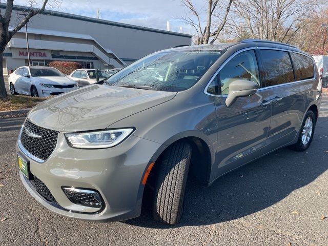 2021 Chrysler Pacifica Touring-L