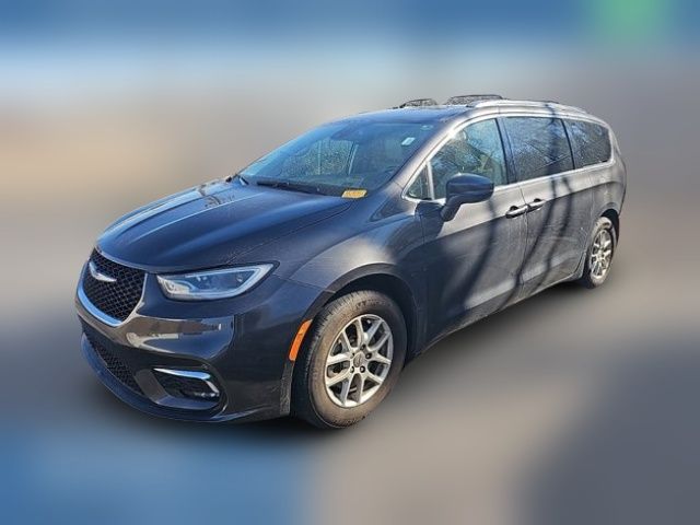 2021 Chrysler Pacifica Touring-L