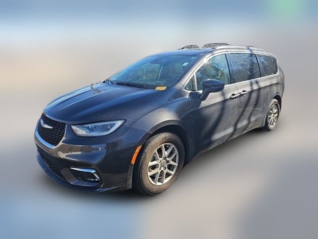 2021 Chrysler Pacifica Touring-L