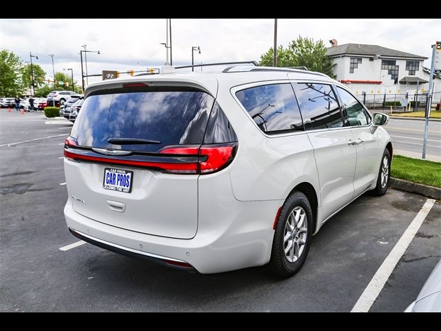 2021 Chrysler Pacifica Touring-L