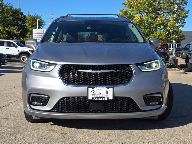 2021 Chrysler Pacifica Touring-L