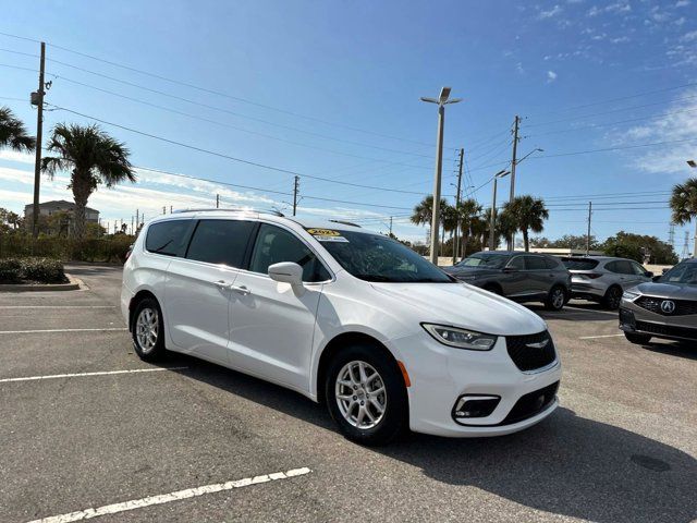 2021 Chrysler Pacifica Touring-L