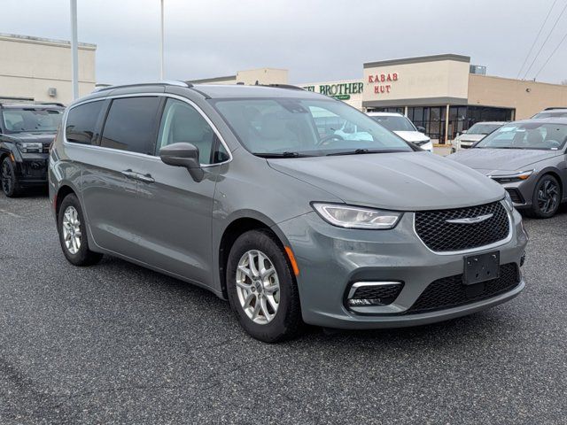 2021 Chrysler Pacifica Touring-L