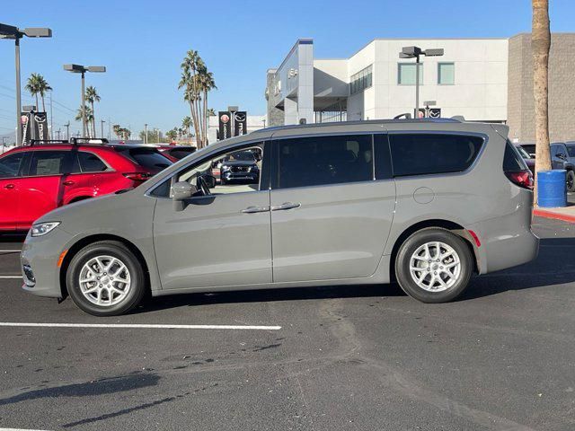 2021 Chrysler Pacifica Touring-L