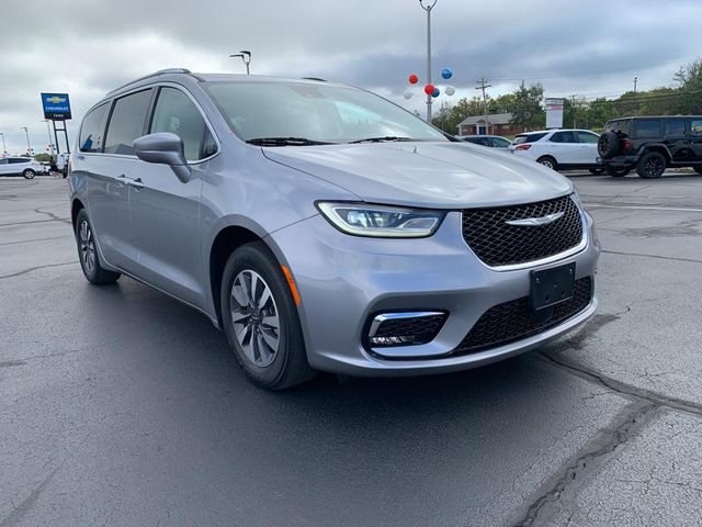 2021 Chrysler Pacifica Touring-L