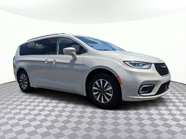 2021 Chrysler Pacifica Touring-L