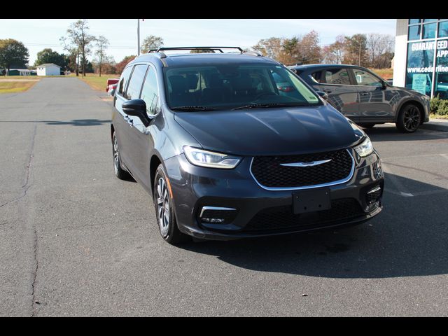 2021 Chrysler Pacifica Touring-L