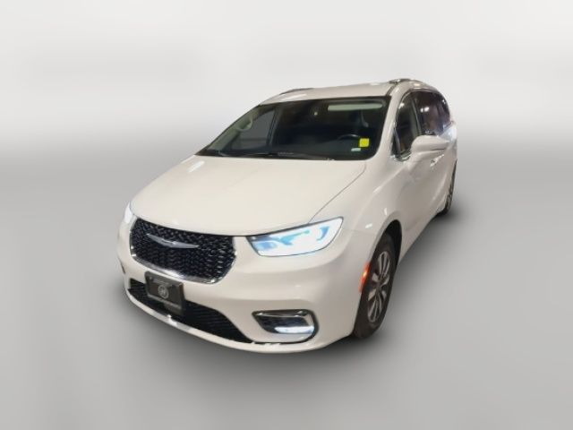 2021 Chrysler Pacifica Touring-L