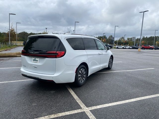 2021 Chrysler Pacifica Touring-L