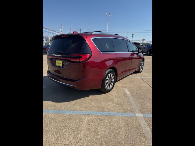 2021 Chrysler Pacifica Touring-L