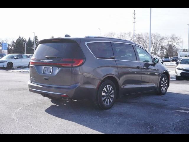 2021 Chrysler Pacifica Touring-L