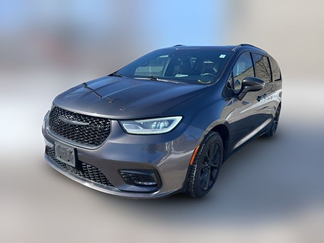 2021 Chrysler Pacifica Touring-L