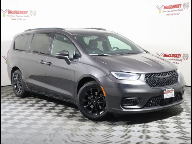 2021 Chrysler Pacifica Touring-L