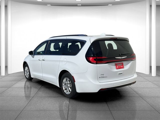 2021 Chrysler Pacifica Touring-L