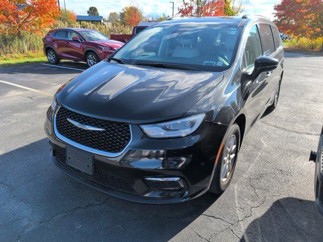 2021 Chrysler Pacifica Touring-L