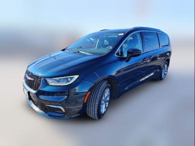 2021 Chrysler Pacifica Touring-L