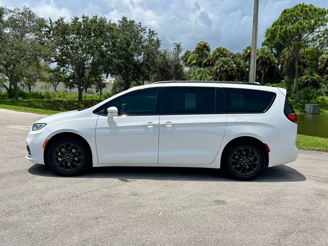 2021 Chrysler Pacifica Touring-L