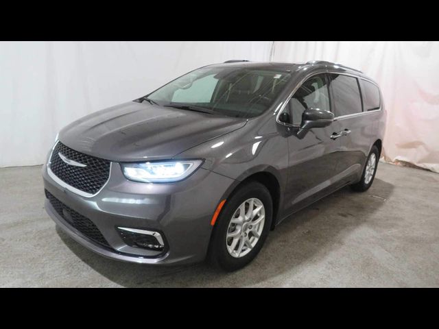 2021 Chrysler Pacifica Touring-L