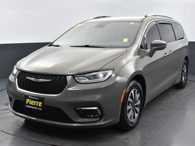 2021 Chrysler Pacifica Touring-L