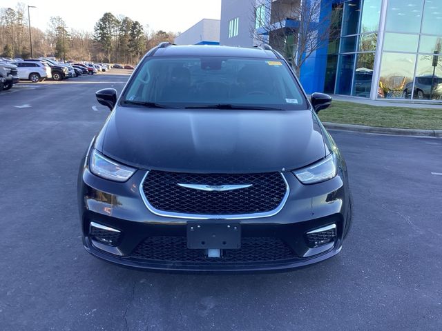 2021 Chrysler Pacifica Touring-L