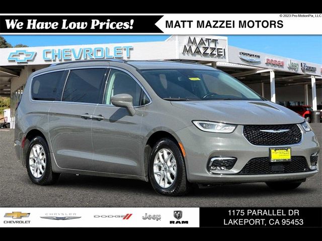 2021 Chrysler Pacifica Touring-L