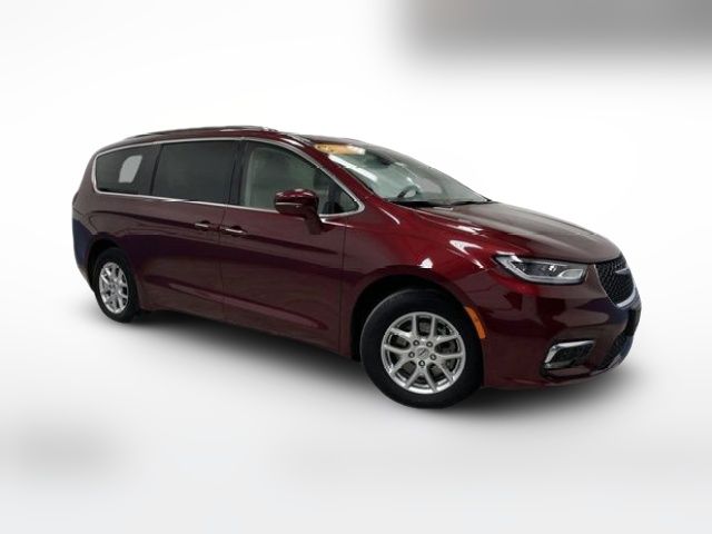 2021 Chrysler Pacifica Touring-L