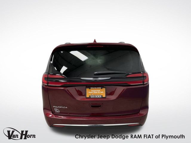 2021 Chrysler Pacifica Touring-L