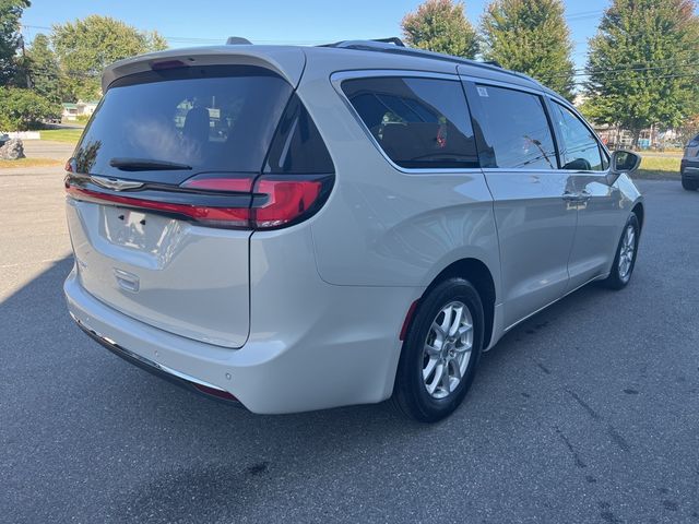 2021 Chrysler Pacifica Touring-L