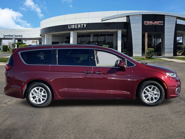 2021 Chrysler Pacifica Touring-L