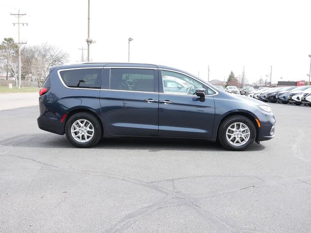 2021 Chrysler Pacifica Touring-L