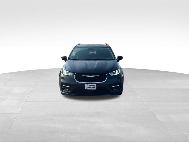 2021 Chrysler Pacifica Touring-L