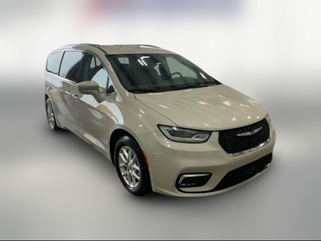 2021 Chrysler Pacifica Touring-L