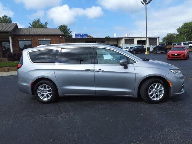 2021 Chrysler Pacifica Touring-L