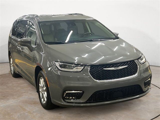 2021 Chrysler Pacifica Touring-L