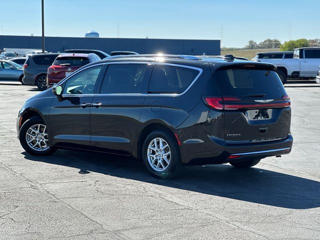 2021 Chrysler Pacifica Touring-L