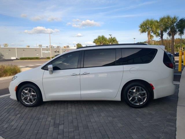 2021 Chrysler Pacifica Touring-L