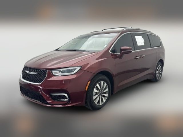 2021 Chrysler Pacifica Touring-L