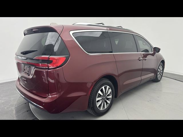 2021 Chrysler Pacifica Touring-L