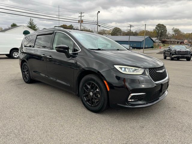 2021 Chrysler Pacifica Touring-L