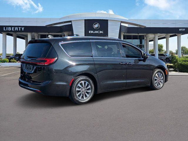 2021 Chrysler Pacifica Touring-L