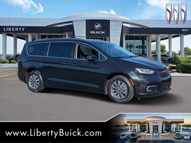 2021 Chrysler Pacifica Touring-L