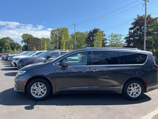 2021 Chrysler Pacifica Touring-L