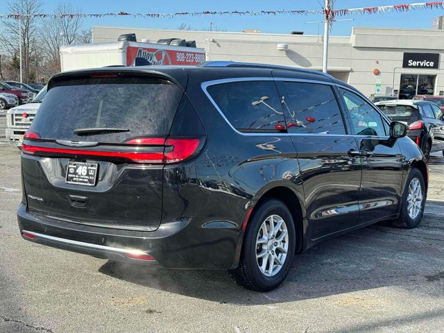 2021 Chrysler Pacifica Touring-L