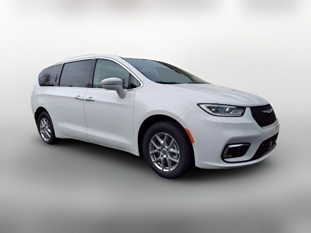 2021 Chrysler Pacifica Touring-L